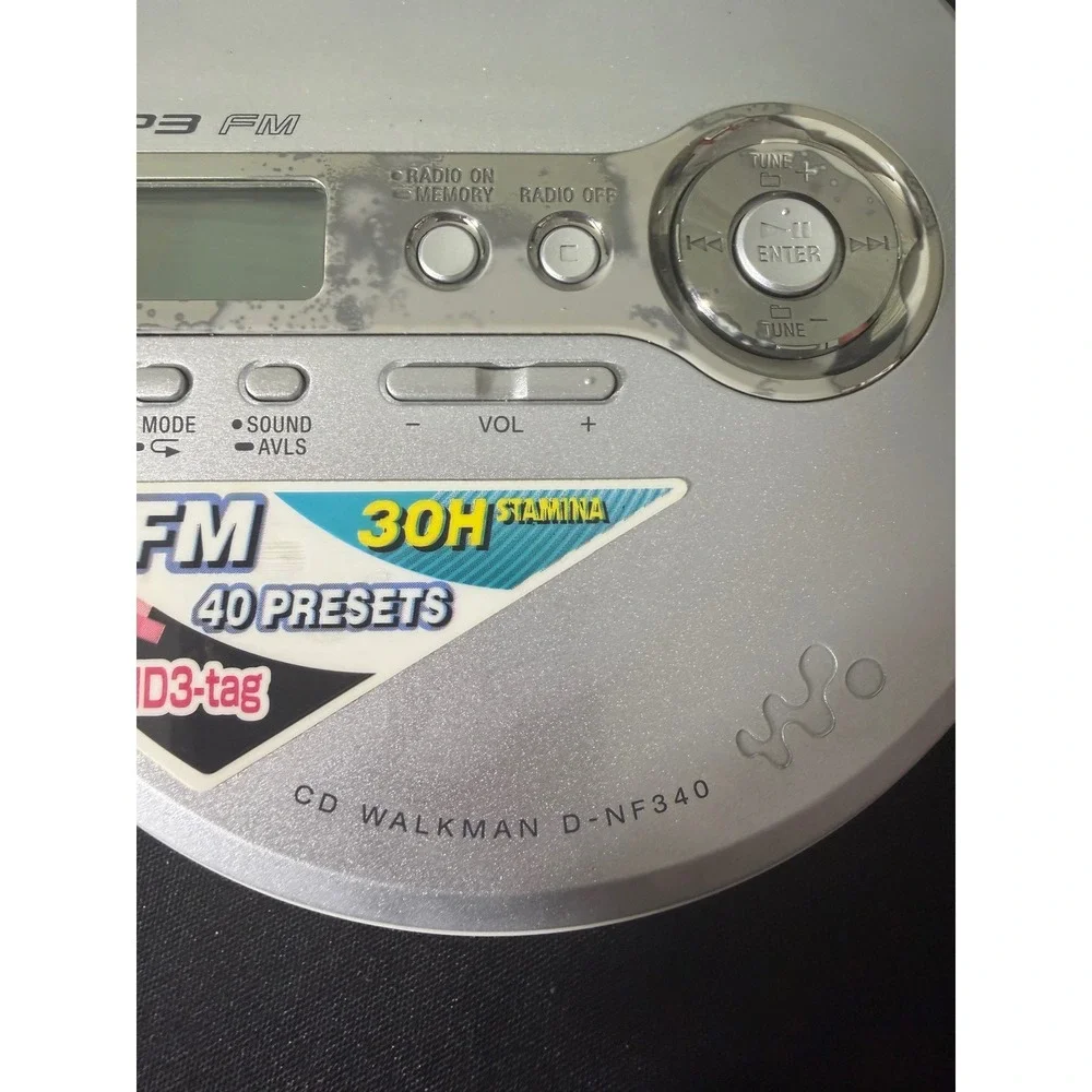 Sony CD Walkman D-NF340 MP3 FM Radio Silver Tested Working G-Protection